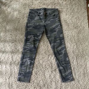 Camo Express Jeans